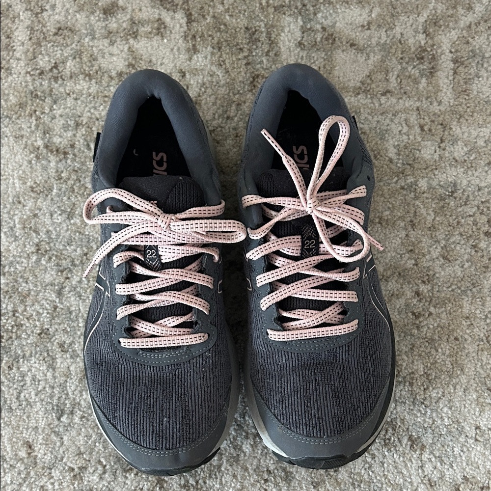 ASICS Women's goretex gel cumulus Athletic Shoes - Gray and Pink - Picture 9 of 9